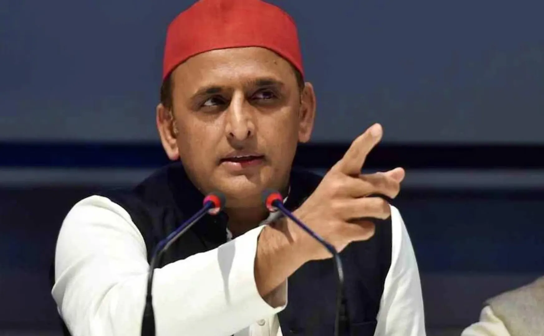 akhilesh yadav